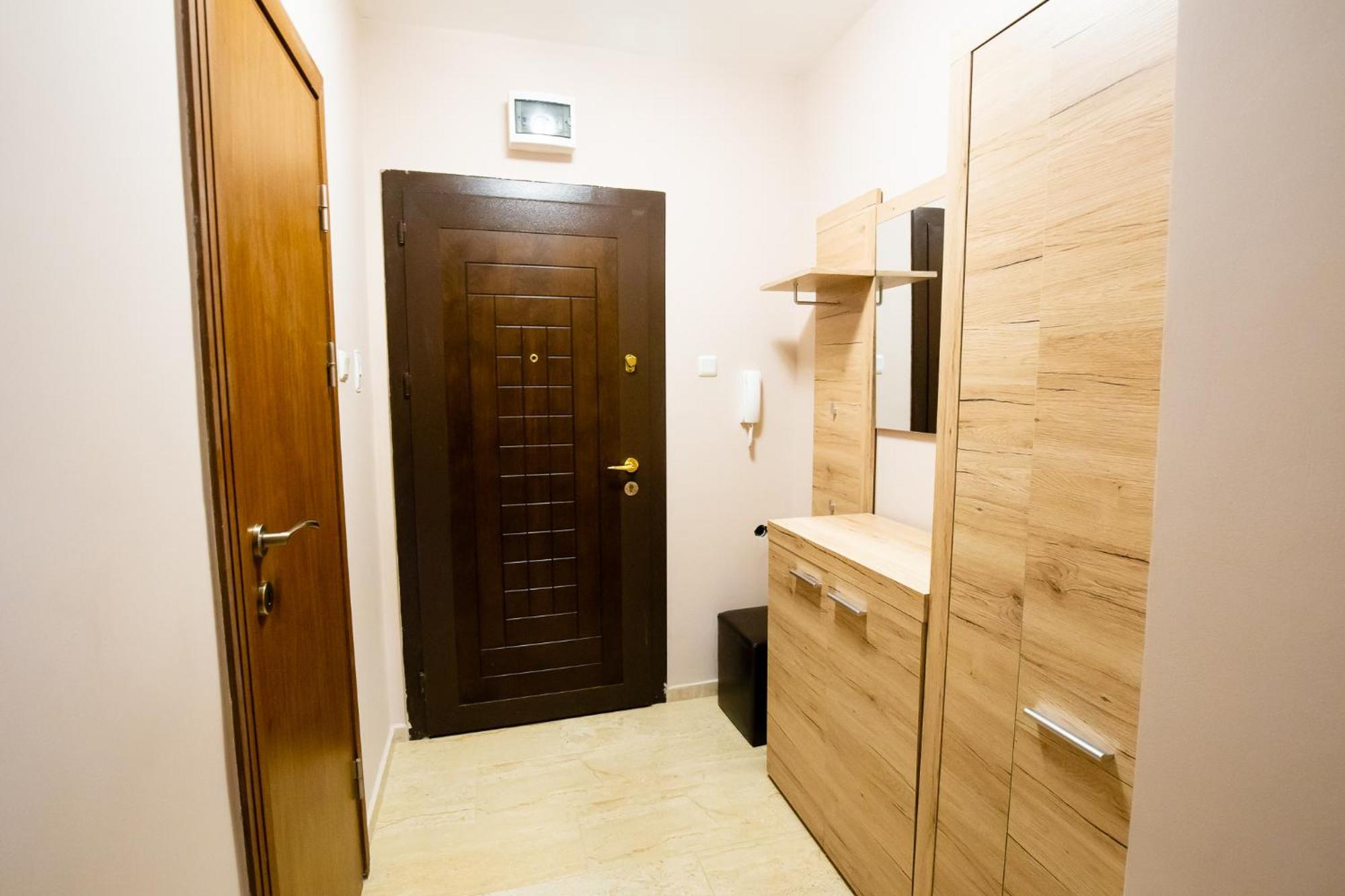 "Life Is Easy Apt" Varna Exterior photo